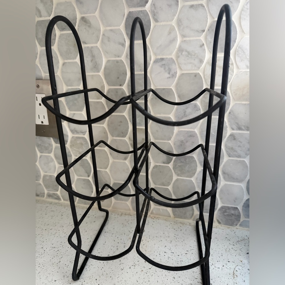 Elegant Black Metal Wine Holder